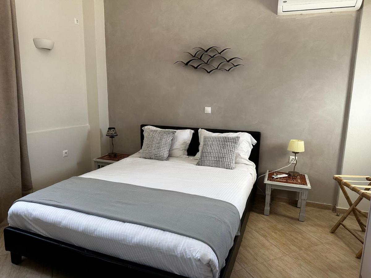 Veldi Art - Kamari Beach Apartment Φηρά Εξωτερικό φωτογραφία