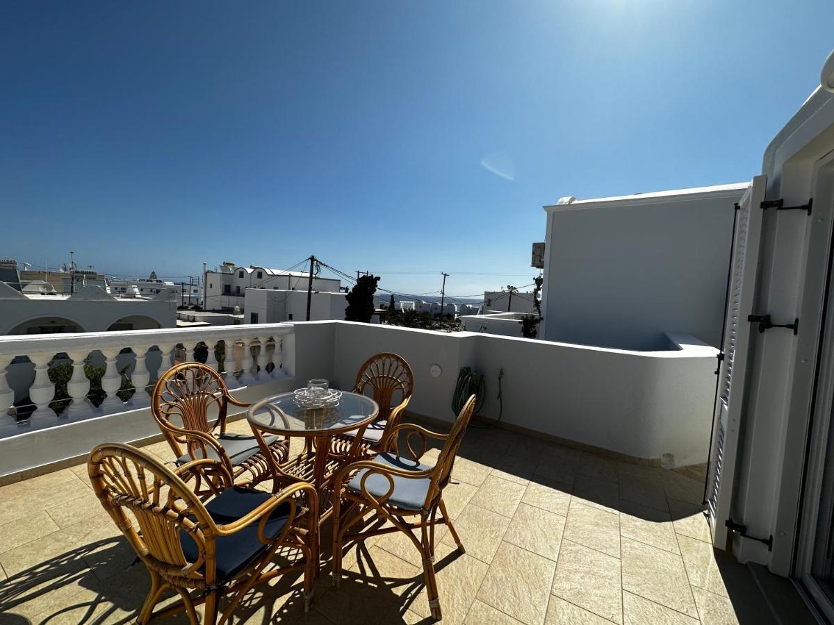 Veldi Art - Kamari Beach Apartment Φηρά Εξωτερικό φωτογραφία