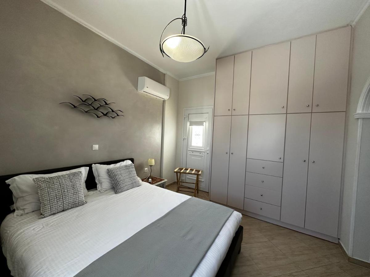 Veldi Art - Kamari Beach Apartment Φηρά Εξωτερικό φωτογραφία