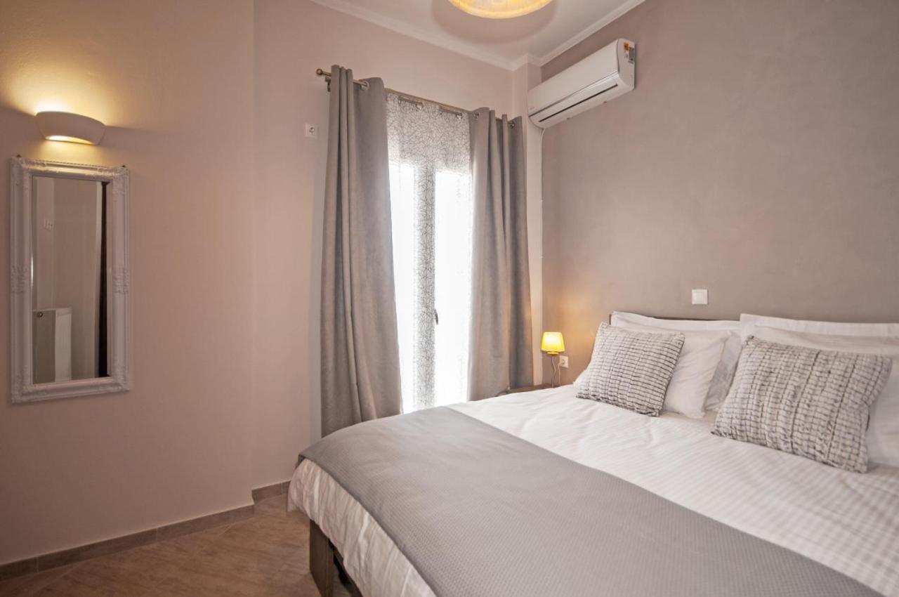 Veldi Art - Kamari Beach Apartment Φηρά Εξωτερικό φωτογραφία